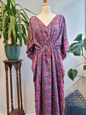 New Silk Blend Kaftan in Royal Blue Pink - Image 4