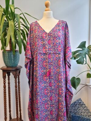 New Silk Blend Kaftan in Royal Blue Pink - Image 9