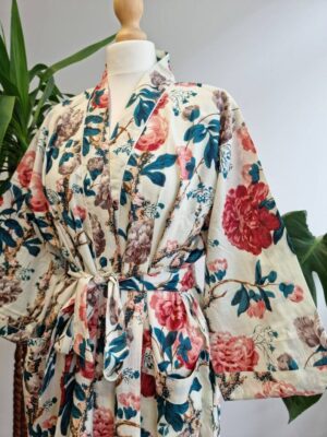 Pure Cotton Kimono in Pastel White Vintage Tea Rose - Image 2