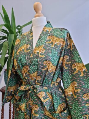 Pure Cotton Kimono in Emerald Green Leopard Jungle look - Image 2