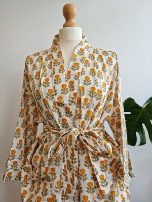 Pure Cotton Kimono in Pastel White Yellow Leaf Motif - Image 2