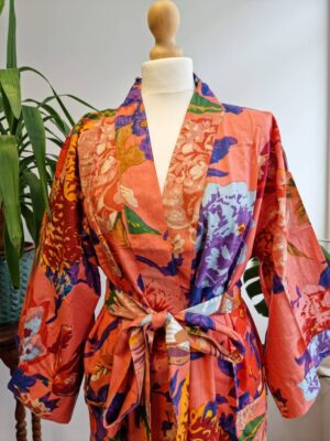 Pure Cotton Short Kimono in Bright Peach Purple Botanical Bloom - Image 5