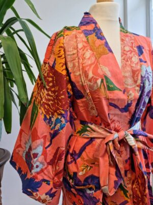 Pure Cotton Short Kimono in Bright Peach Purple Botanical Bloom - Image 7