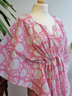 Pure Cotton Kaftan Kimono in Botanical Leaves Burst - Image 2