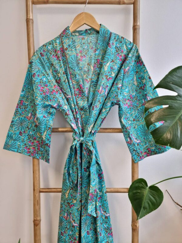 Pure Cotton Kimono in Exotic look