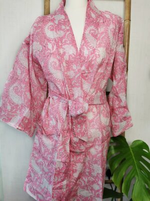 Pure Cotton Kimono in Pastel Pink Paisley Dream - Image 2