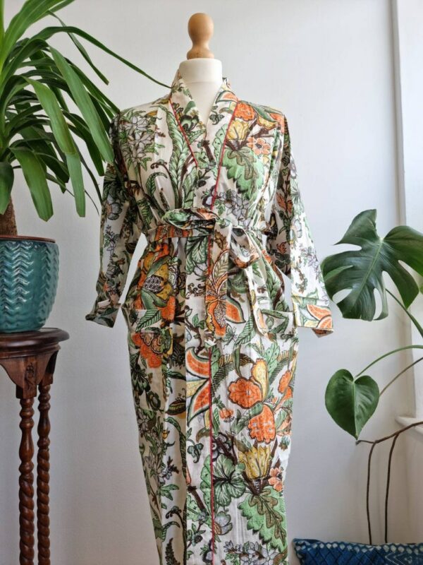 Pure Cotton Kimono in Bloom White Tropical Botanical Garden