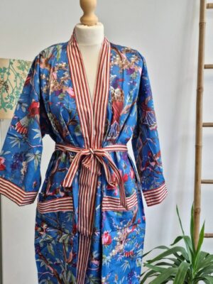 Pure Cotton Kimono in Bright Royal Blue - Image 2