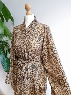 New Silk Sari Boho Kimono in Leopard Beige Black - Image 3