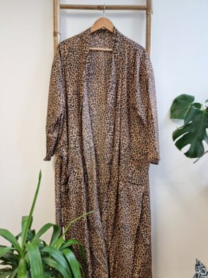 New Silk Sari Boho Kimono in Leopard Beige Black - Image 5