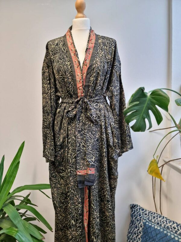 New Silk Sari Boho Kimono in Persian Black Beige Gold
