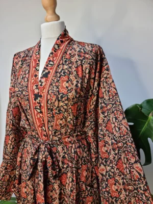 New Silk Sari Boho Kimono- Oriental Persian Black Red Beige Gold - Image 2