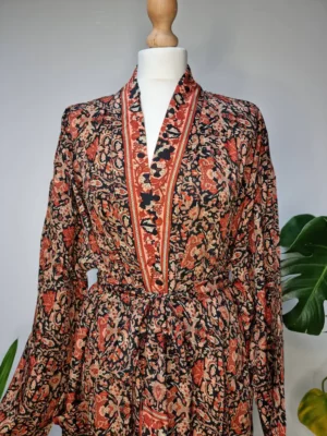 New Silk Sari Boho Kimono- Oriental Persian Black Red Beige Gold - Image 6