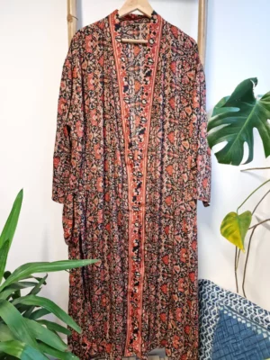 New Silk Sari Boho Kimono- Oriental Persian Black Red Beige Gold - Image 7