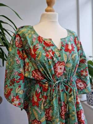 Cotton Kaftan Kimono in Spring Floral Burst - Image 5
