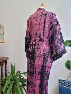 Recycled Vintage Cotton Kimono in Purple & Pink - Image 4