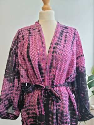 Recycled Vintage Cotton Kimono in Purple & Pink - Image 5