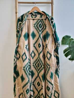 Unisex Yak Wool Blend Floral Kimono in Black Beige Cream - Image 3