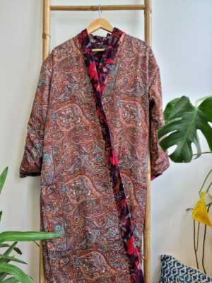 Luxury Velvet House Robe Unisex Kimono in Purple Exotic Bird - Image 10
