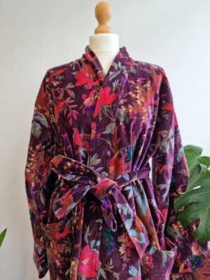 Luxury Velvet House Robe Unisex Kimono in Purple Exotic Bird - Image 3