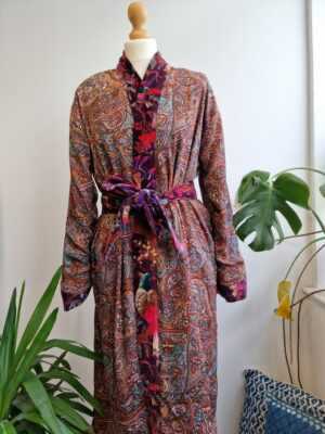 Luxury Velvet House Robe Unisex Kimono in Purple Exotic Bird - Image 8
