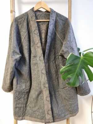 Applique Cotton Knee Length Reversible Kimono in Brown & Grey - Image 6