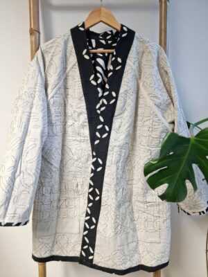 Applique Cotton Knee Length Reversible Kimono in Monochrome Elegant Black White - Image 6