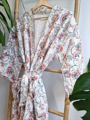 Kantha Cotton Long Reversible Kimono in White Red & Green Oriental - Image 6