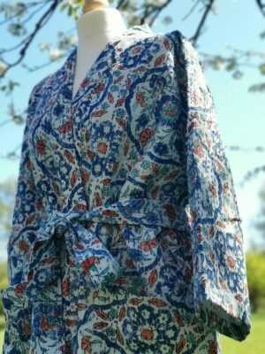 Kantha Cotton Long Reversible Kimono in White & Blue - Image 2