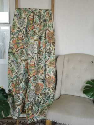 Kantha Pure Cotton Reversible Throw in Pastel White - Image 7