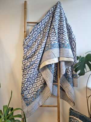 Kantha Cotton Reversible Throw in geometric design Tribal Stripe - Image 5