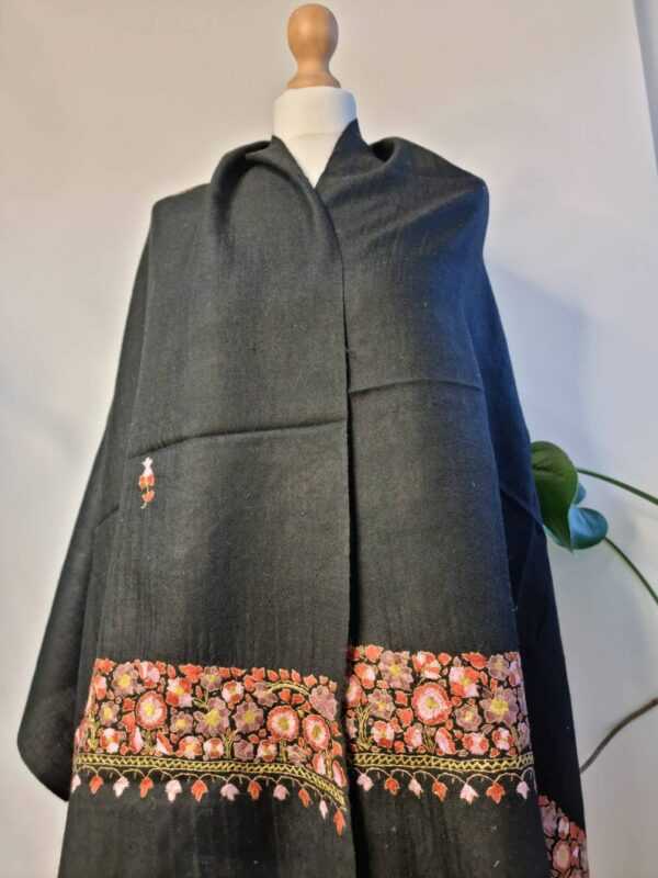 Pure Wool Hand Embroidery Pashmina Scarf in Floral Kashmir Wrap