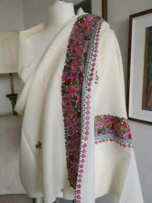 Pure Wool Hand Embroidery Pashmina Scarf in Regal Ivory White - Image 7
