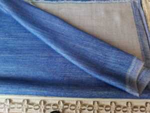 Fine Wool Pashmina Unisex Reversible Scarf in Blue & Grey - Image 5