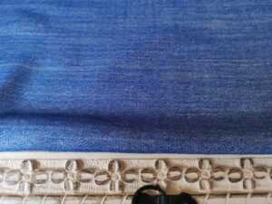 Fine Wool Pashmina Unisex Reversible Scarf in Blue & Grey - Image 6