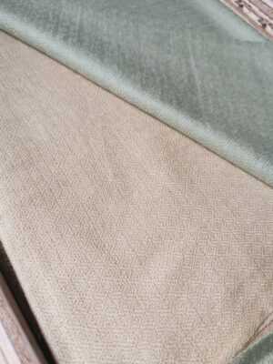 Fine Wool Ombre Pashmina Unisex Reversible Scarf in Pistachio Cream - Image 4