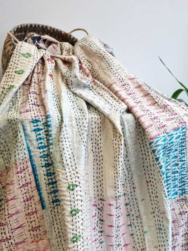 Kantha Stitch Pure Silk Cotton Reversible Bed/Sofa/Picnic/Kids Room Throw SingleSize Silk Patchwork Indian Handmade Elegant White Beige Ikat