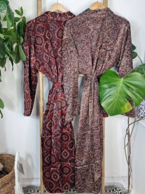 Mughal style Silk Mashru Ajrakh kimono in geometric print - Image 7