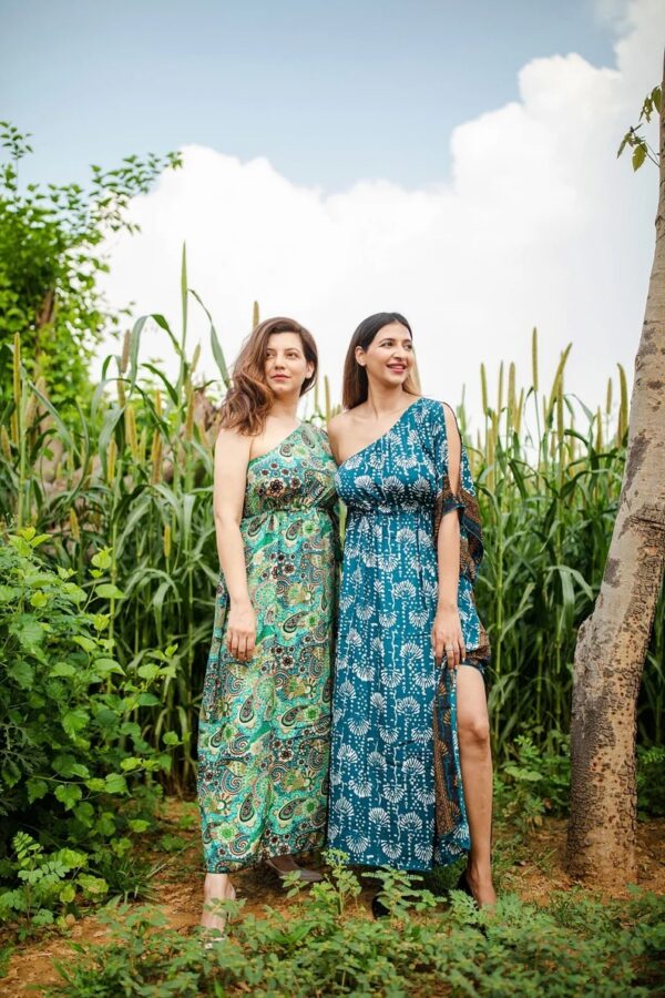 New Silk Blend One Shoulder Green Kaftan Luxury Lounge | Evening Dressy Dinner Beach Wear | Digital Light Weight Flowy Gown | Hen's Party