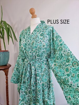 Plus Size Boho kimono in peppermint green - Image 2