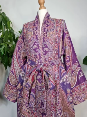Merino wool unisex robe with a touch of purple and white - Image 8