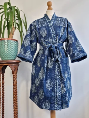 Kantha Cotton Reversible Kimono Jacket in Indigo Blue White Fern Leaf - Image 2