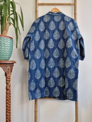 Kantha Cotton Reversible Kimono Jacket in Indigo Blue White Fern Leaf - Image 4