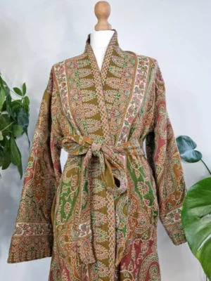 Floral Heena green Merino wool kimono - Image 2