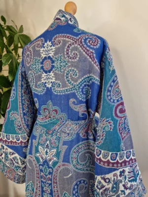 Blue merino wool unisex kimono with touch of elegance - Image 6