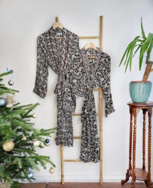 Couple Set Silk Boho Kimonos Man Woman House Beach Artist Robe His and Hers/ His and His | Black White Paisley Red Old Hollywood Lovers Gift - Image 10