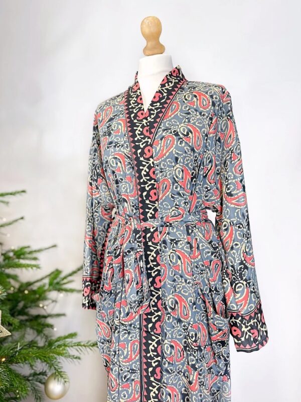 New Silk Sari Boho Kimono Regal House Robe Luxury Lounge Digital Flowy Gown Midnight Black Grey Pink Paisley Seductress Duster Beach Coverup