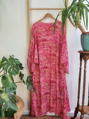 New Silk Sari Boho Kimono Regal House Robe - Luxury Lounge Digital Flowy Gown | Hot Pink Paisley Festival Orange Rose Bloom Duster Coverup - Image 5